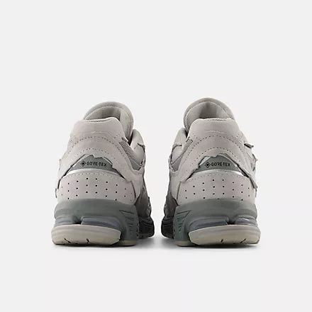 New Balance U2002DX Protection Pack