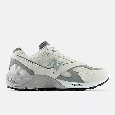 New Balance 880R