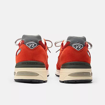 New Balance Made in UK 991v2